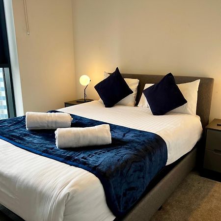 Premium Deals L Last-Minute Stay L 4 Min Walk To Birmingham Central Library L 18Th Floor 2 Bed 2 Bath City Centre Penthouse With Gym & Netflix By Jvt Short Lets Eksteriør billede