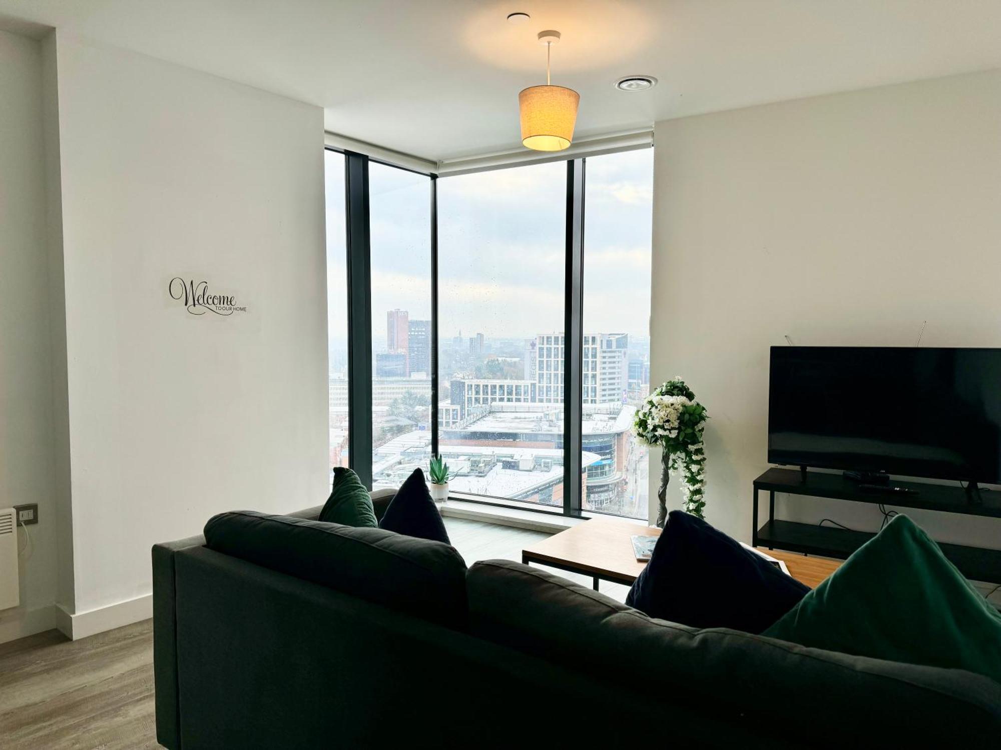 Premium Deals L Last-Minute Stay L 4 Min Walk To Birmingham Central Library L 18Th Floor 2 Bed 2 Bath City Centre Penthouse With Gym & Netflix By Jvt Short Lets Eksteriør billede